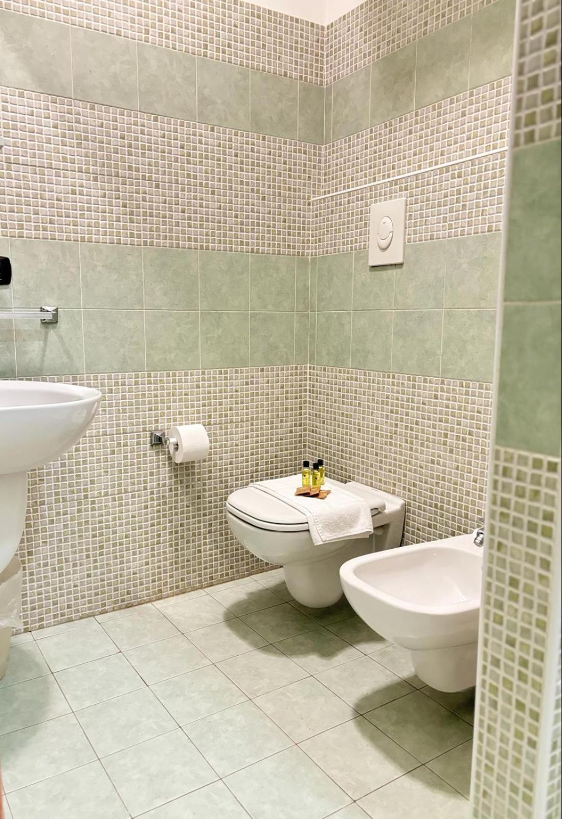 Amati Policlinic Monza Apartment Luaran gambar