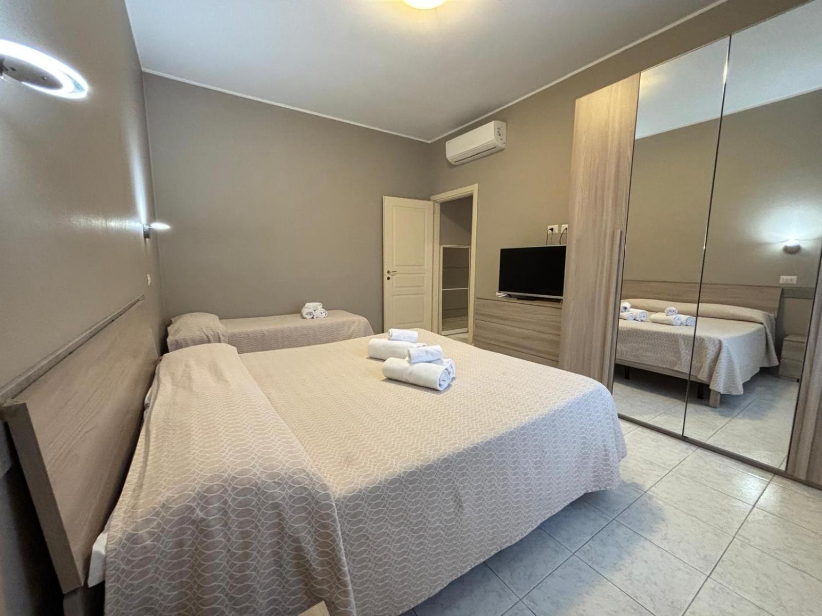 Amati Policlinic Monza Apartment Luaran gambar